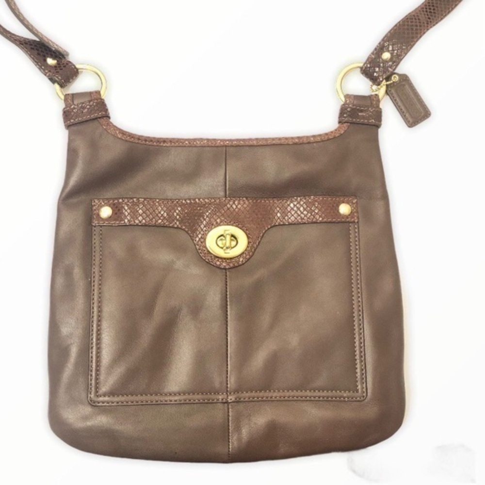 Coach Penelope hippie brown leather messenger bag